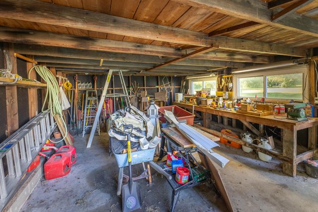 920 E Shoop Road 920 E Shoop Road, Tipp City, OH 45371