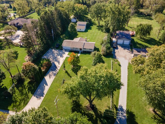 920 E Shoop Road 920 E Shoop Road, Tipp City, OH 45371