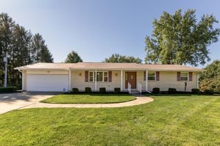 920 E Shoop Road 920 E Shoop Road, Tipp City, OH 45371