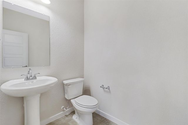 12424 Iveson Drive, Fort Worth, TX 76052