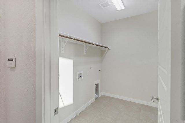 12424 Iveson Drive, Fort Worth, TX 76052