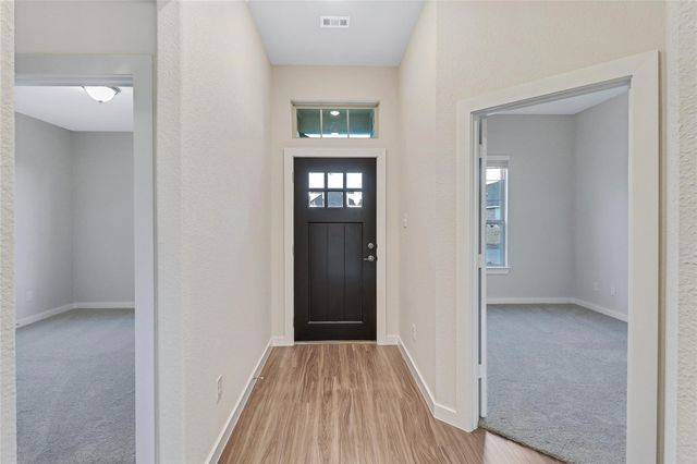 12424 Iveson Drive, Fort Worth, TX 76052