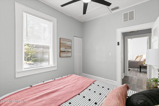 325 E 63RD Street, Jacksonville, FL 32208