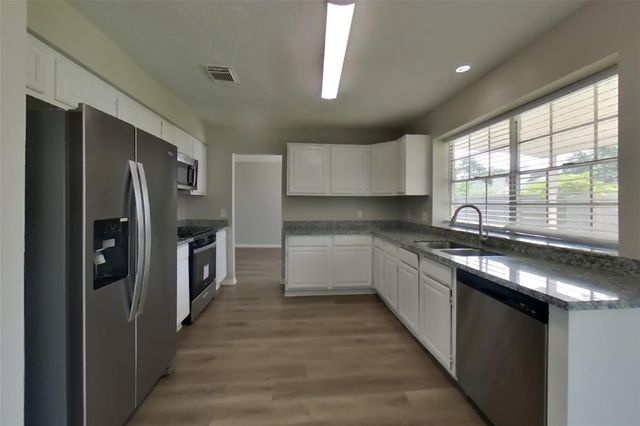 3115 Granite Lake Drive, Missouri City, TX 77459