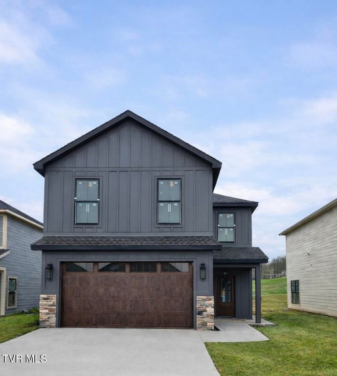 310 Monroe Drive, Bristol, TN 37620