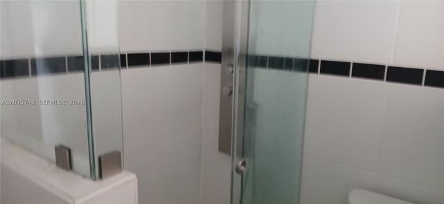 1460 Marseille Dr, Miami Beach, FL 33141