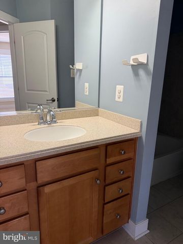 705 HENDRIX AVE, Gaithersburg, MD 20878