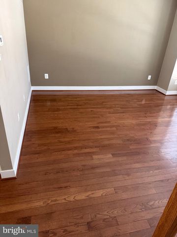 705 HENDRIX AVE, Gaithersburg, MD 20878