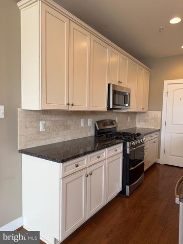 705 HENDRIX AVE, Gaithersburg, MD 20878