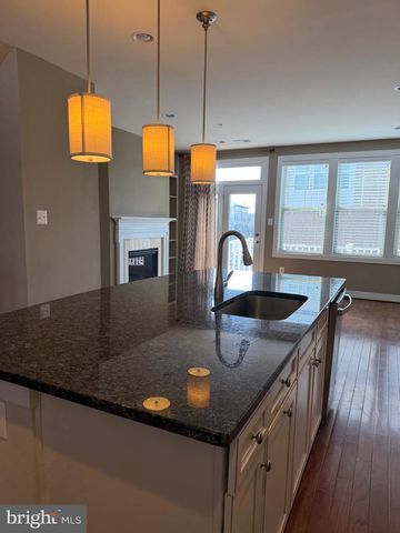 705 HENDRIX AVE, Gaithersburg, MD 20878