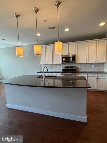 705 HENDRIX AVE, Gaithersburg, MD 20878