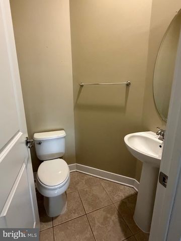 705 HENDRIX AVE, Gaithersburg, MD 20878