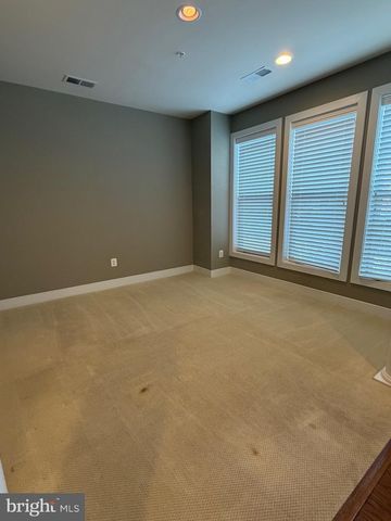 705 HENDRIX AVE, Gaithersburg, MD 20878