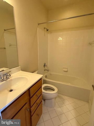 705 HENDRIX AVE, Gaithersburg, MD 20878