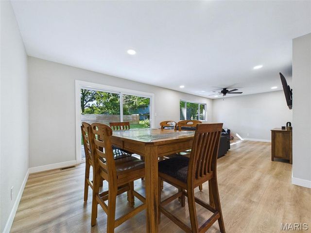 622 Grandview Drive, Edwardsville, IL 62025