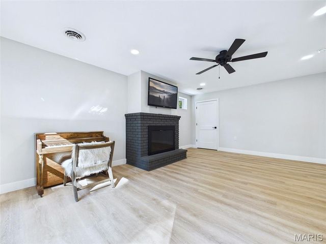 622 Grandview Drive, Edwardsville, IL 62025