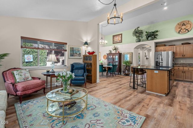 20621 Couples Lane, Bend, OR 97702