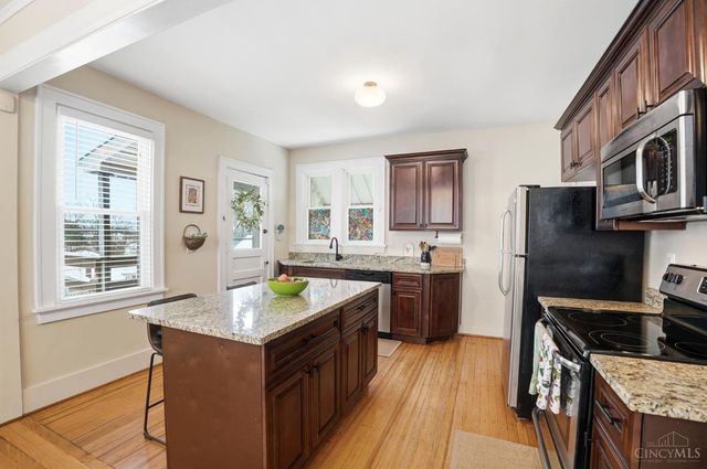 4419 Grove Avenue, Green Twp, OH 45211