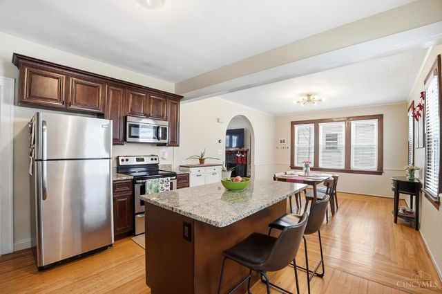 4419 Grove Avenue, Green Twp, OH 45211