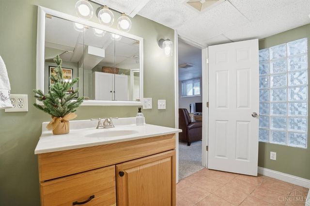 4419 Grove Avenue, Green Twp, OH 45211