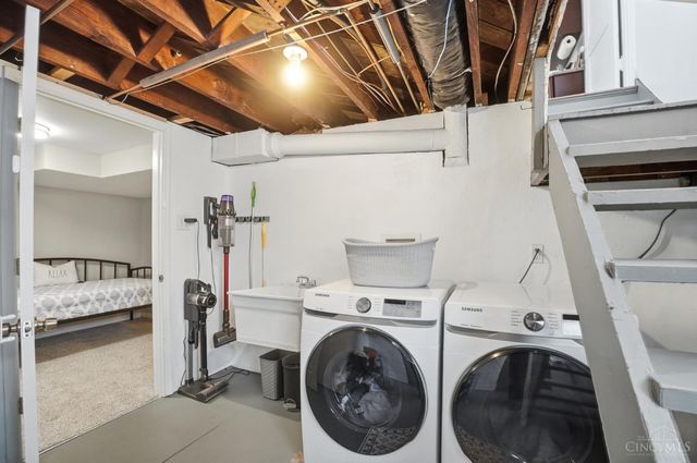 4419 Grove Avenue, Green Twp, OH 45211