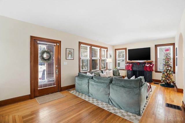 4419 Grove Avenue, Green Twp, OH 45211