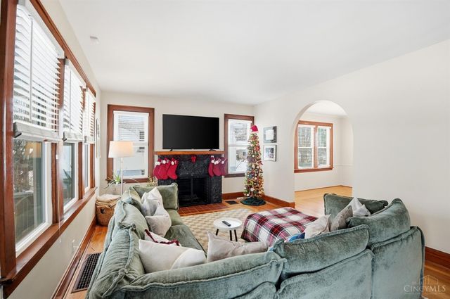 4419 Grove Avenue, Green Twp, OH 45211