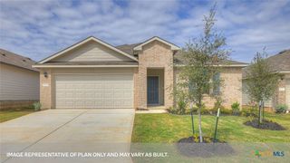 333 COTTONMOUTH Lane, Seguin, TX 78155
