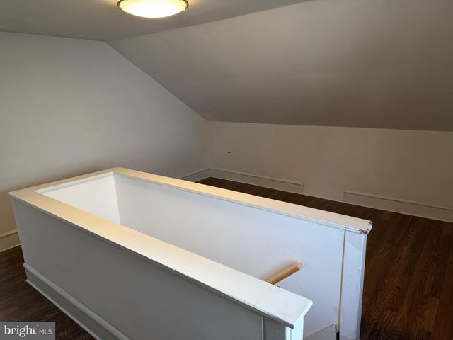 28 S 2ND ST, Frackville, PA 17931