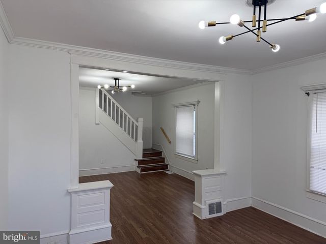 28 S 2ND ST, Frackville, PA 17931