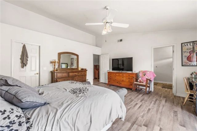 6861 Oak Hill Road, Oak Hills, CA 92344