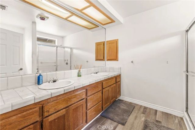 6861 Oak Hill Road, Oak Hills, CA 92344