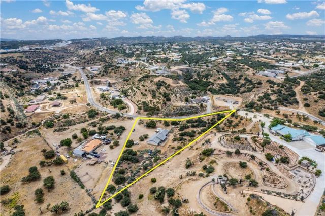 6861 Oak Hill Road, Oak Hills, CA 92344