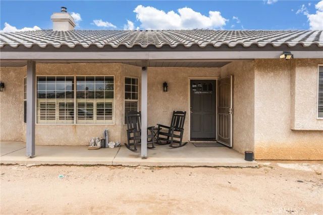 6861 Oak Hill Road, Oak Hills, CA 92344