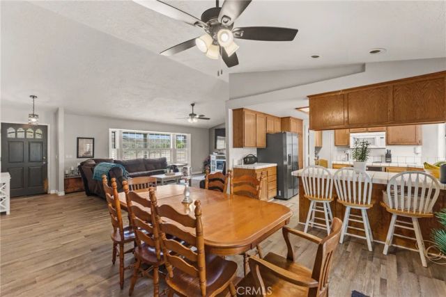 6861 Oak Hill Road, Oak Hills, CA 92344