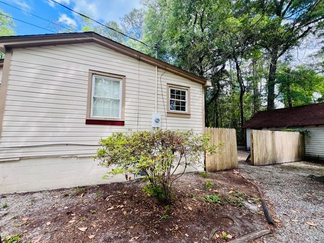 200 Lands End Road, Walterboro, SC 29488