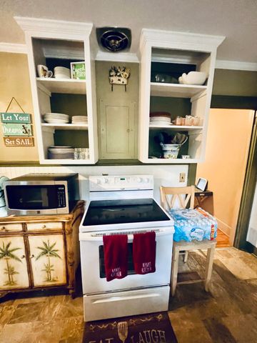 200 Lands End Road, Walterboro, SC 29488