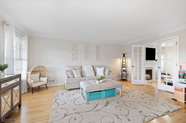 86 Carriage Trl, Montgomery Twp., NJ 08502