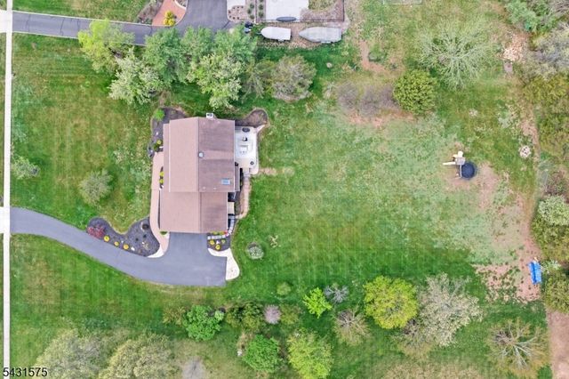 86 Carriage Trl, Montgomery Twp., NJ 08502