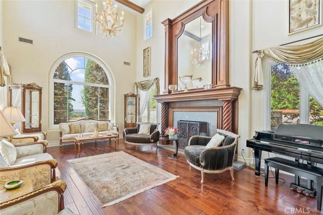 11755 Collar Avenue, Tustin, CA 92782