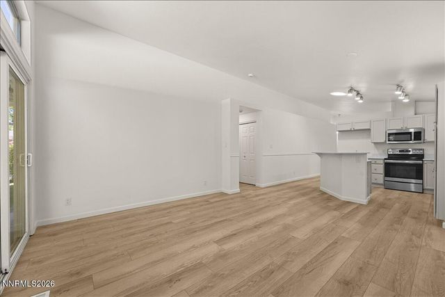 6913 Tesoro Court, Reno, NV 89523