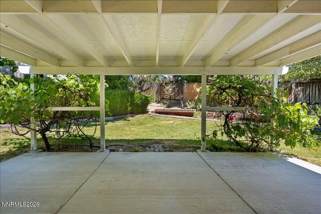 6913 Tesoro Court, Reno, NV 89523