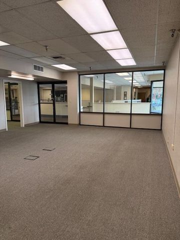 1670 Market Street, 238-240 238-240, Redding, CA 96001