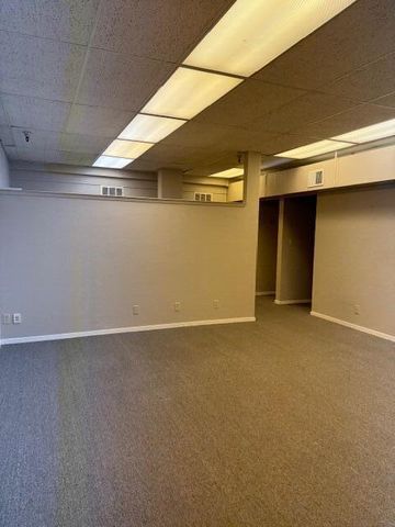 1670 Market Street, 238-240 238-240, Redding, CA 96001