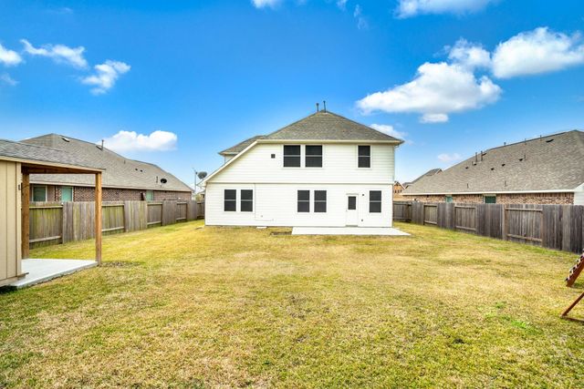 135 San Bernard Drive Drive, Baytown, TX 77523