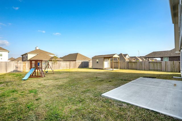 135 San Bernard Drive Drive, Baytown, TX 77523