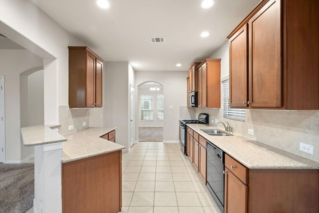 135 San Bernard Drive Drive, Baytown, TX 77523