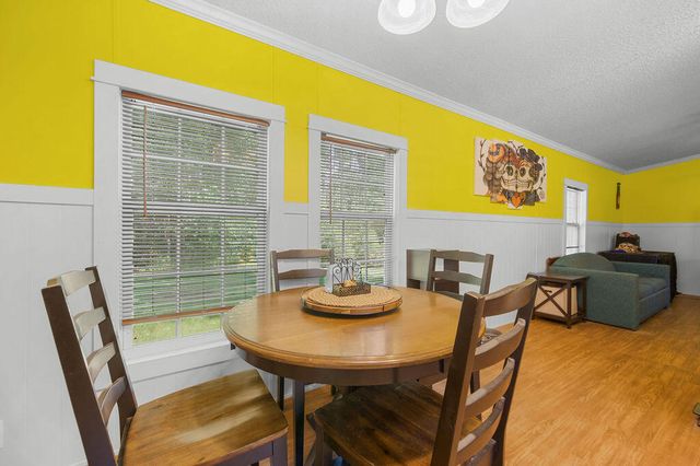 281 Methodist Landing Rd, Leesville, LA 71446