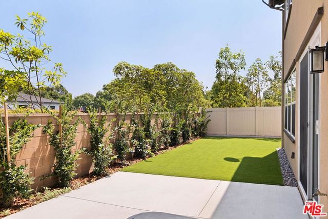 5929 Spelthorne Lane, Los Angeles, CA 90034