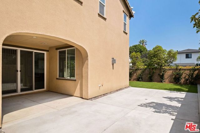 5929 Spelthorne Lane, Los Angeles, CA 90034